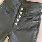 Skiny fake leather hlače